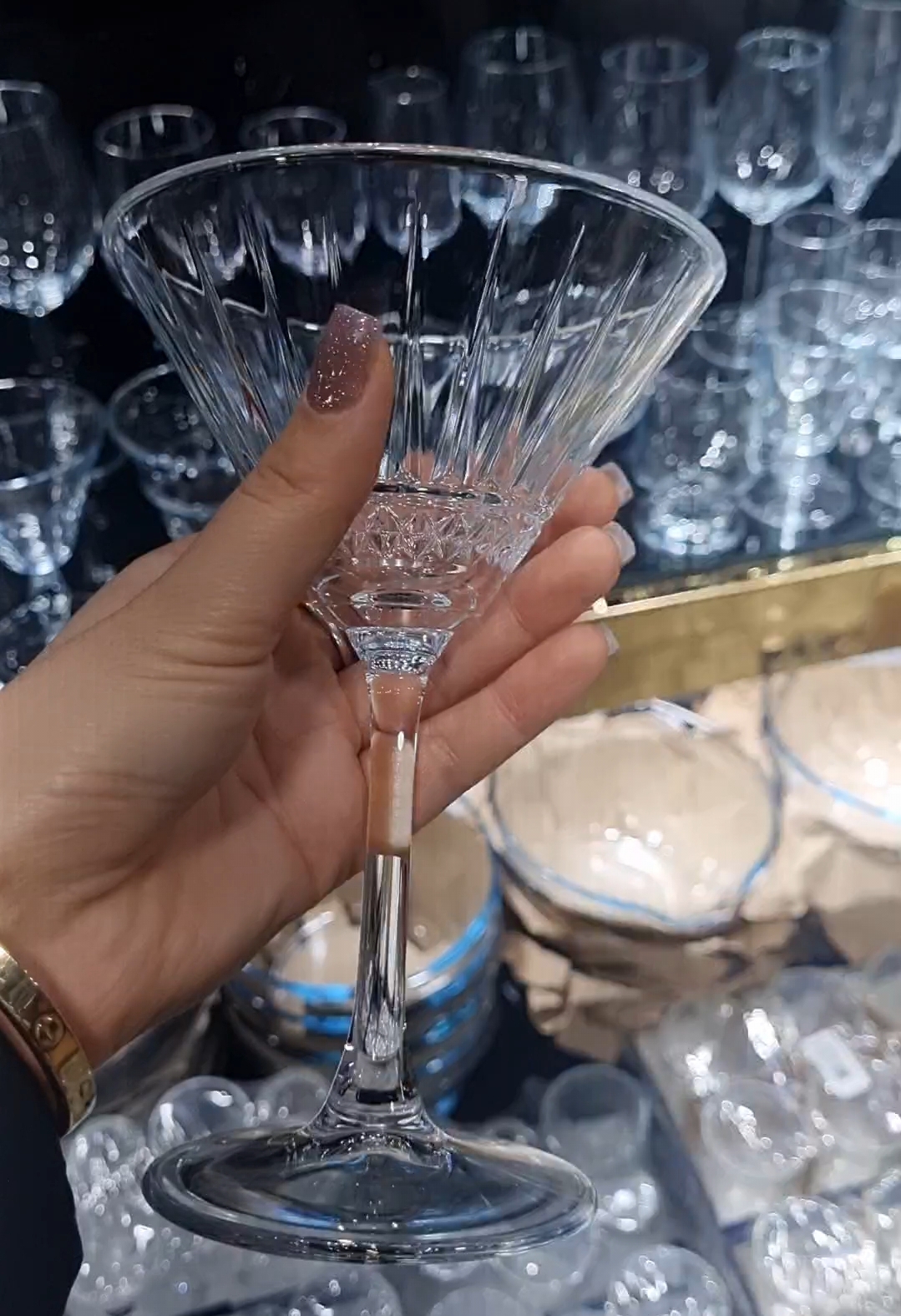 گیلاس پاشاباغچه مدل مارتینی تایملس کد 440176