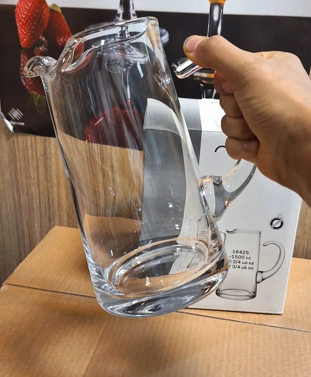 پارچ‌کریستال پاشاباغچه مدل کونیک گنجایش 1500سی‌سی کد 16425