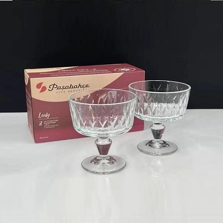 بستنی‌خوری لیفی پاشاباغچه ۲۵۰cc با طراحی برگ‌مانند و خاص، مناسب دسر و ژله. خرید آنلاین با ارسال فوری از فروشگاه کریستال کاشفی.