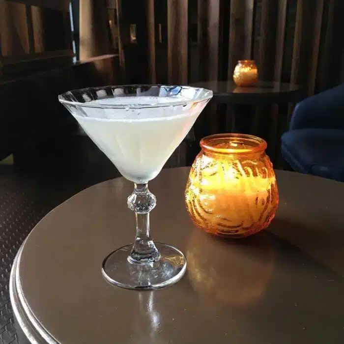 بستنی خوری دایمند پاشاباغچه ۲۳۸cc | مدل پایه‌دار شیشه‌ای اصل ترکیه