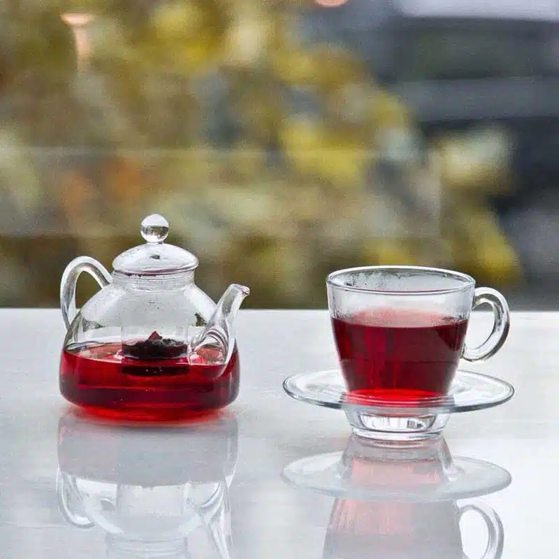 فنجان و نعلبکی آکوا پاشاباغچه Aqua 215cc کریستال کاشفی، شفاف و مقاوم مناسب سرو قهوه و چای