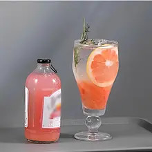 لیوان پایهدار مدل بال گنجایش 480 سیسی مناسب سرو نوشیدنی گرم و سرد