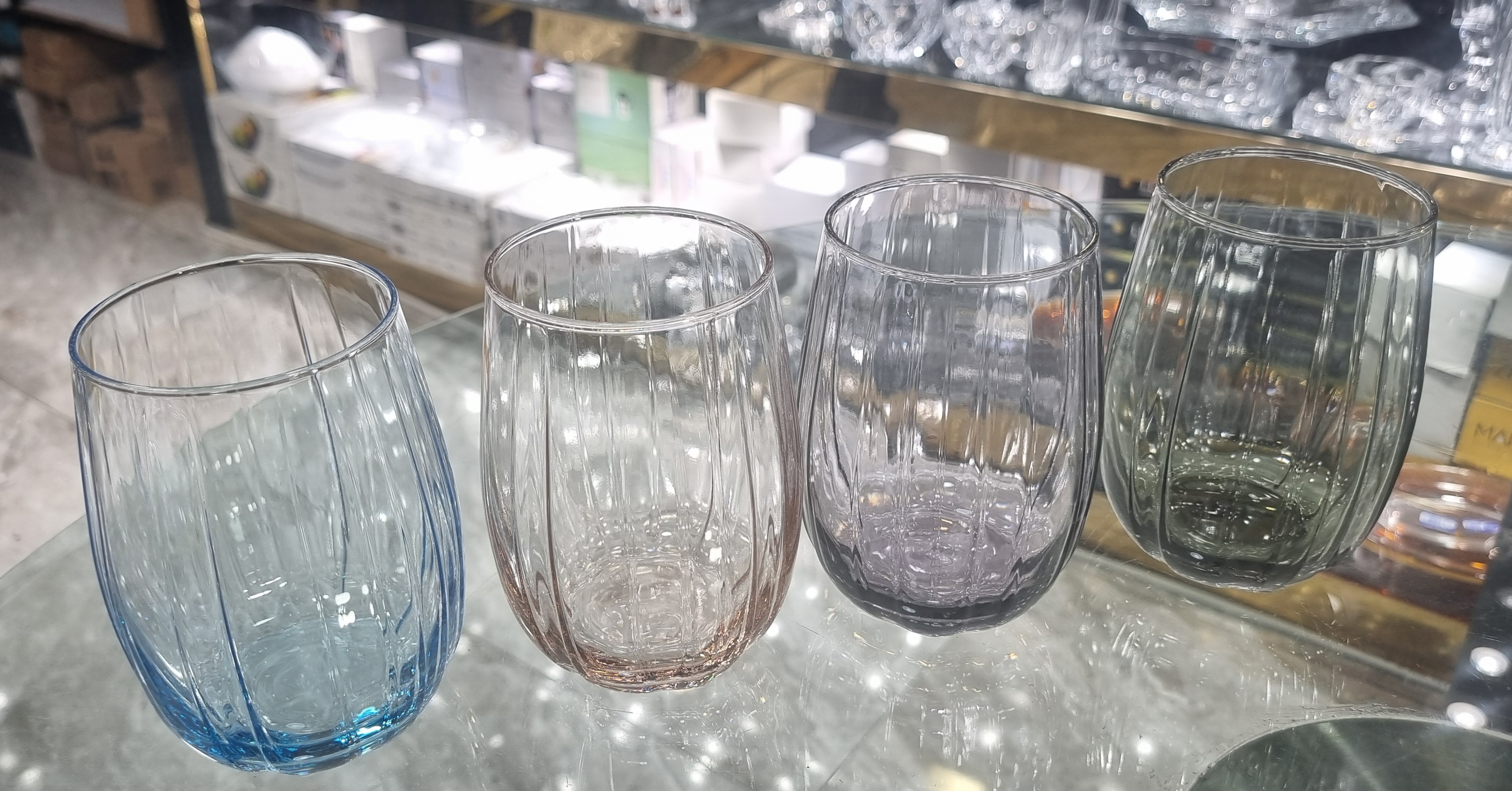 تصویر نیم لیوان لینکا دودی پاشاباغچه Linka کد 420405 ظرفیت 380cc – بلور شفاف ترک