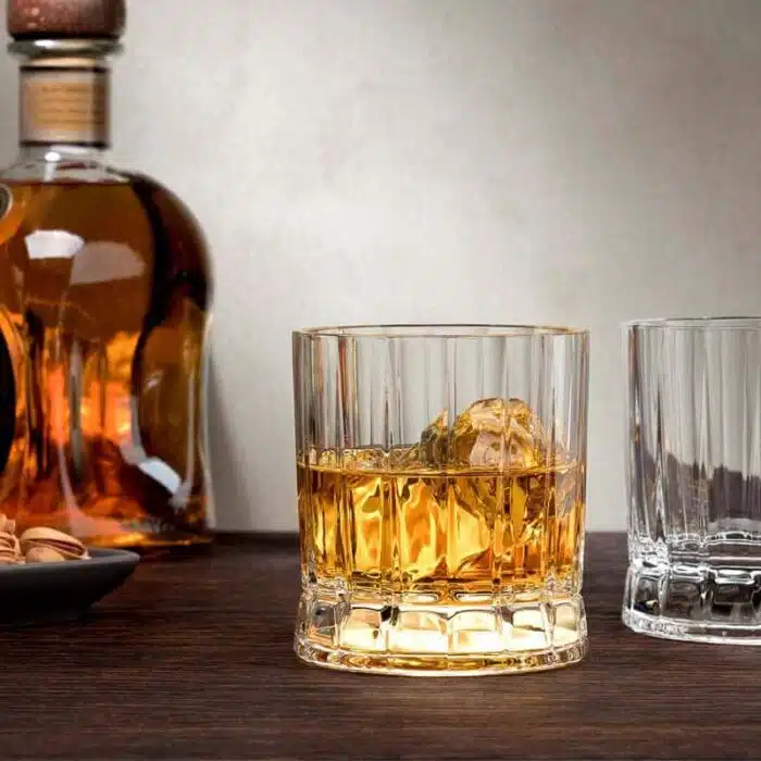 نیم لیوان کریستال وین پاشاباغچه مدل NUDE Wayne کد 68174 ظرفیت 250 میلی‌لیتر با طراحی شفاف و مینیمال