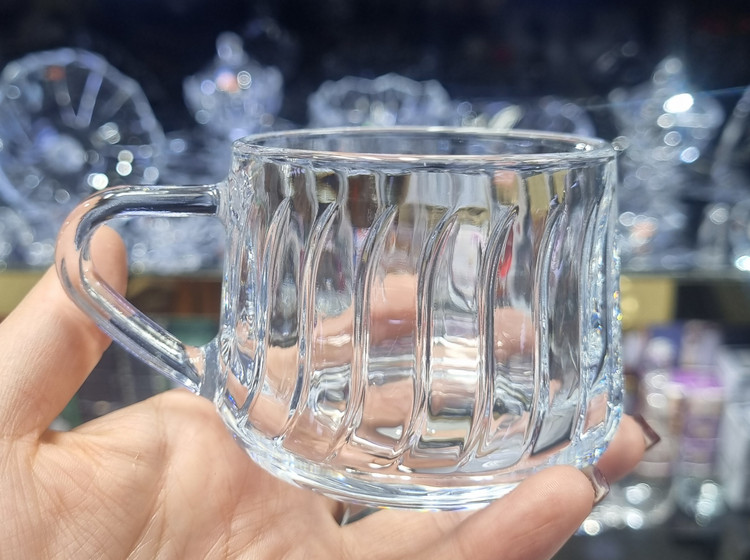 فنجان هالو طرحدار شیاردار مناسب چای و قهوه