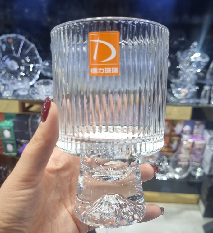 بستنیخوری دلی مدل اورست پایهدار بدنه خطی حجم ۳۴۰ سیسی