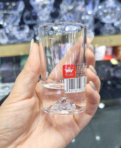 شات بلور شفاف یوجینگ با کف برجسته طرح کوه یخ